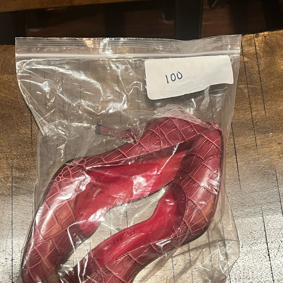 Cesare Paciotti Red Pump - Picture 9 of 9